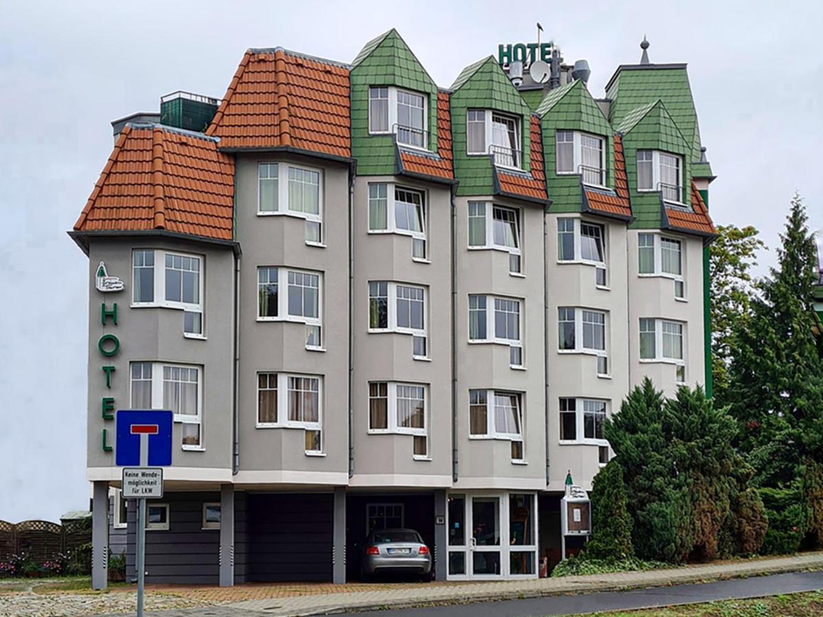 Zum Gruenen Turm Hotell Hohen Neuendorf Eksteriør bilde